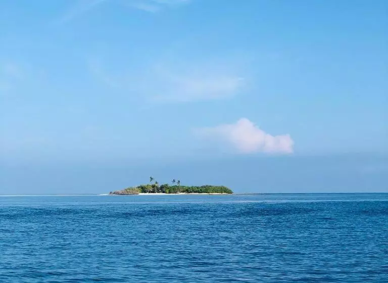 هتل Rasdhoo Wave Blue