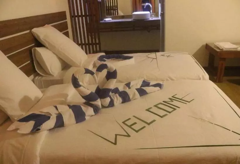 هتل Rasdhoo Wave Blue