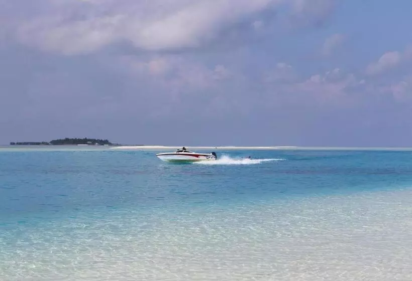 هتل Rasdhoo Wave Blue