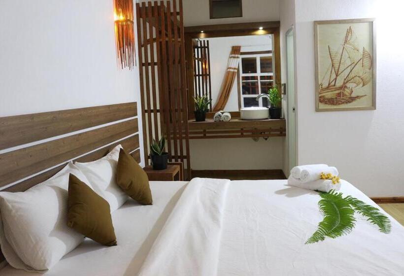 هتل Rasdhoo Wave Blue