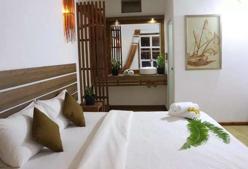 هتل Rasdhoo Wave Blue