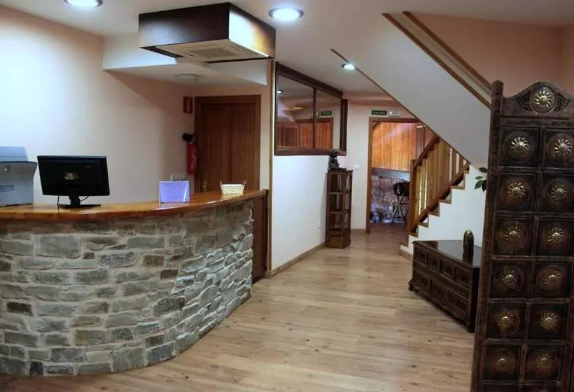 ホテル Rural El Verdenal