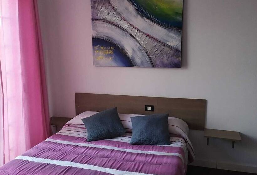 پانسیون The Blue House