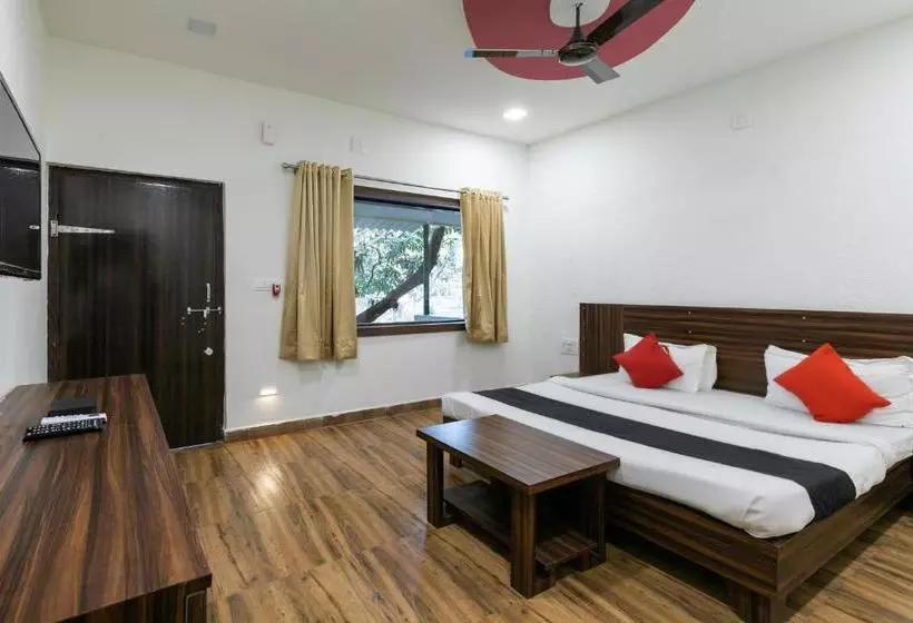 ホテル Capital O 69388 Bright View Cottage