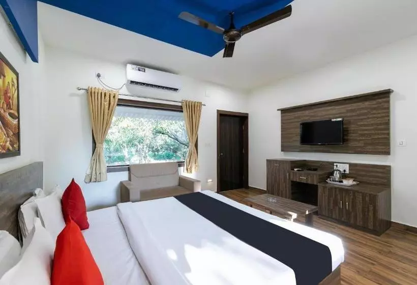 ホテル Capital O 69388 Bright View Cottage