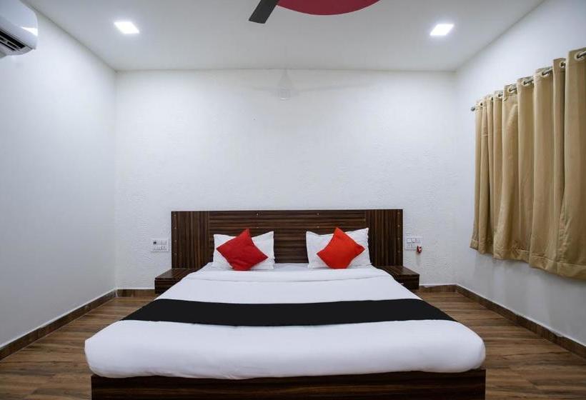 فندق Capital O 69388 Bright View Cottage