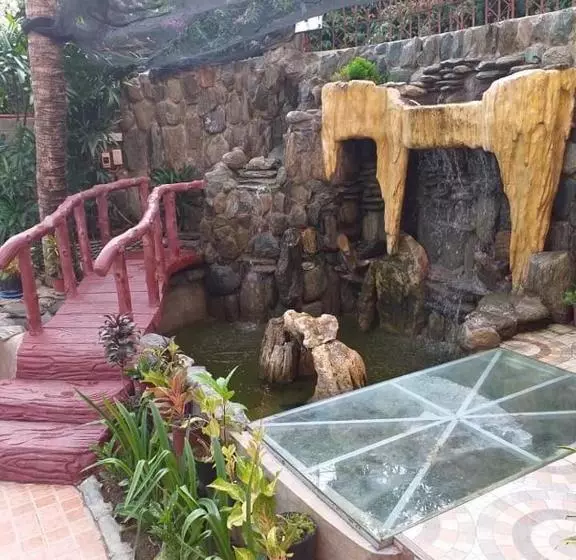 Hotelli Isteraha Haven Inn