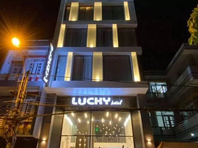 هتل Lucky Tuy Hoa
