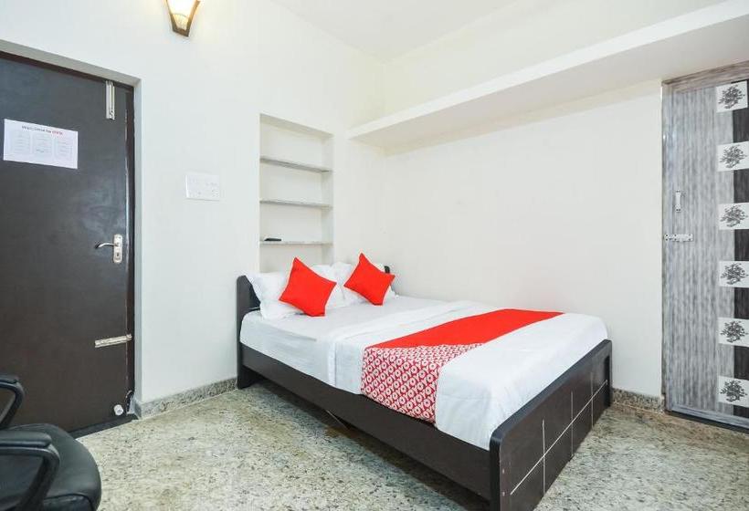 فندق Oyo 68880 Arudhra Inn