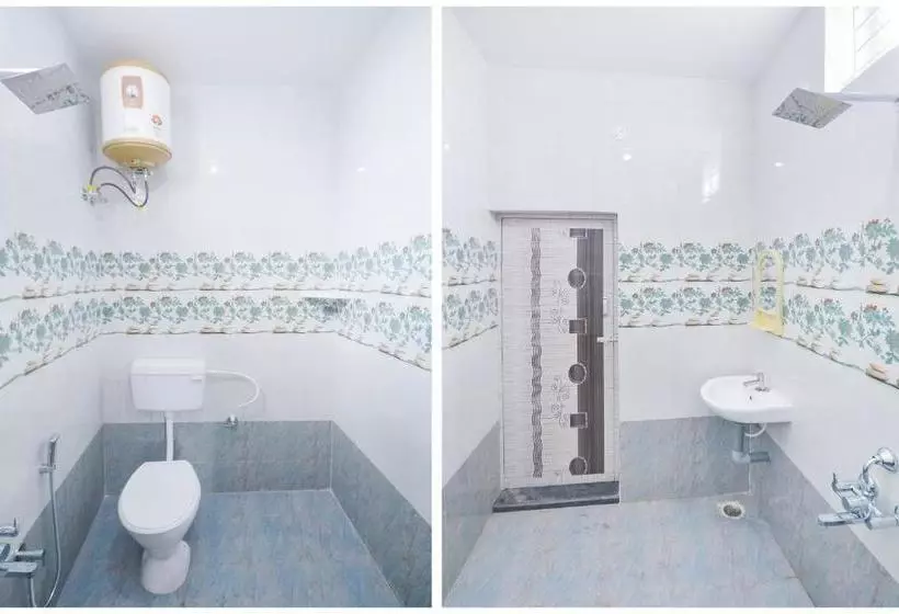 هتل Oyo 68880 Arudhra Inn
