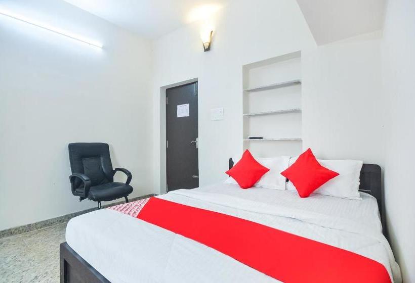 Hotel Oyo 68880 Arudhra Inn