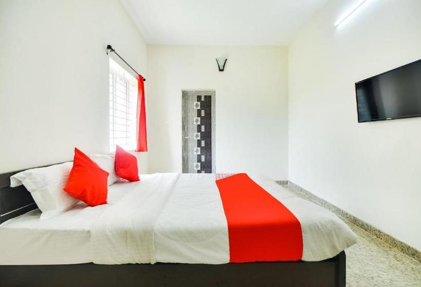 Otel Oyo 68880 Arudhra Inn