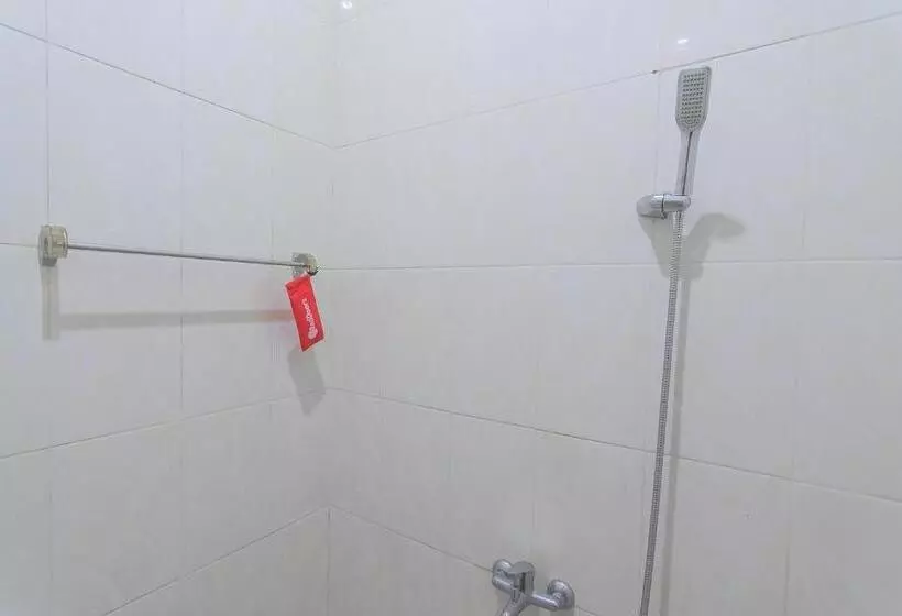 Majatalo Reddoorz Resort Syariah @ Batu Apung Purwakarta