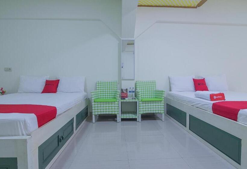 بنسيون Reddoorz Resort Syariah @ Batu Apung Purwakarta
