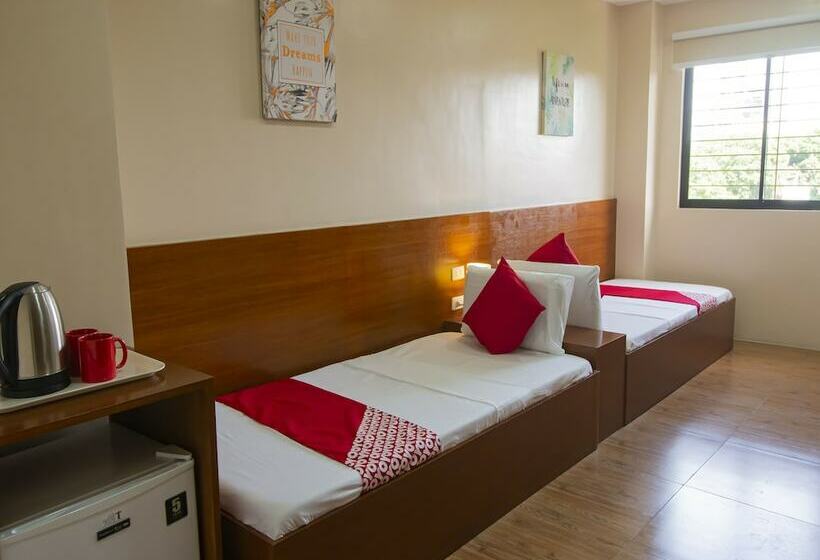 The Teepee Place Hostel & Residence Inn