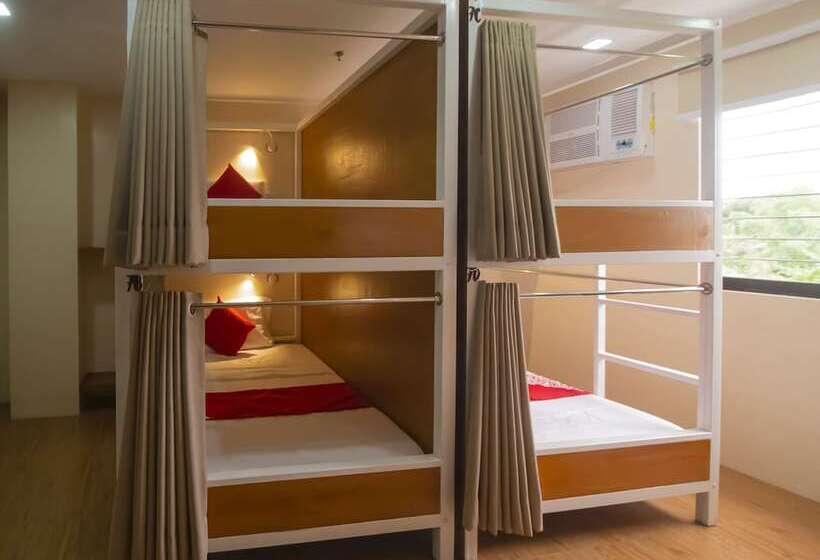 The Teepee Place Hostel & Residence Inn