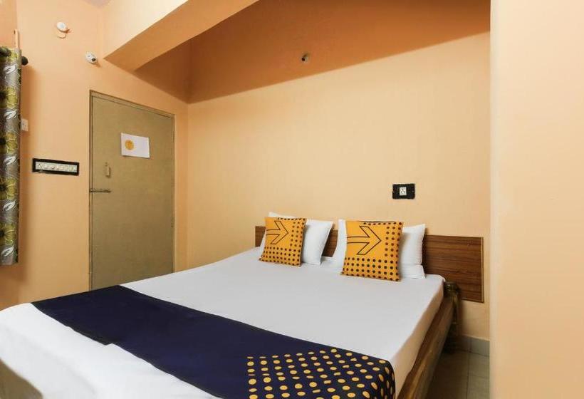 Hotelli Spot On 67258 Sri Ranga Lodge