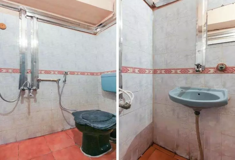 ホテル Spot On 67258 Sri Ranga Lodge