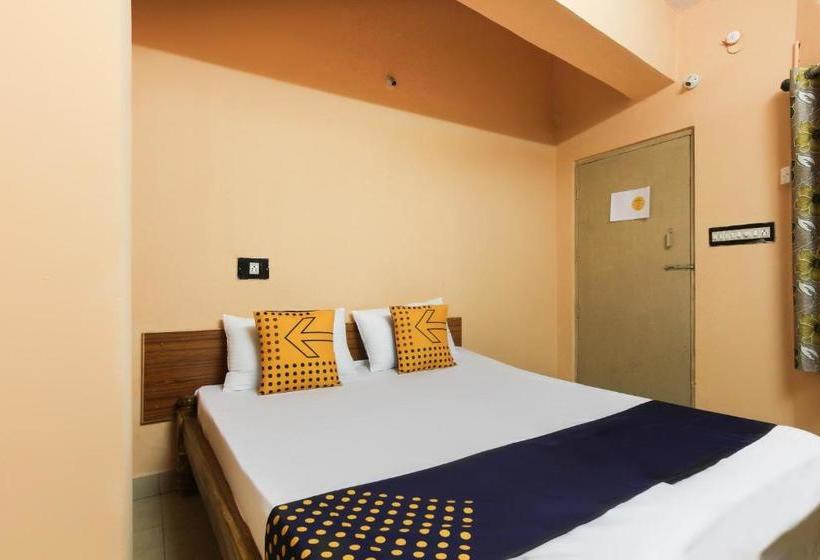 Hotelli Spot On 67258 Sri Ranga Lodge