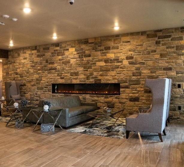 Cobblestone Hotel & Suites   Two Rivers