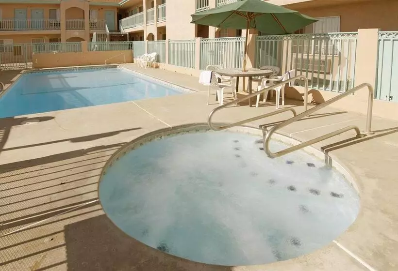 Отель Americas Best Value Inn Mojave