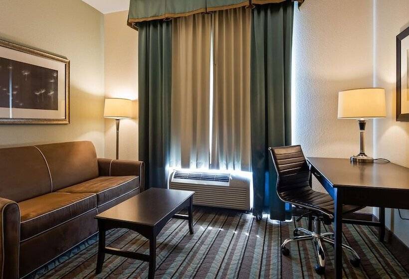 호텔 Best Western Plus Chain Of Lakes Inn & Suites