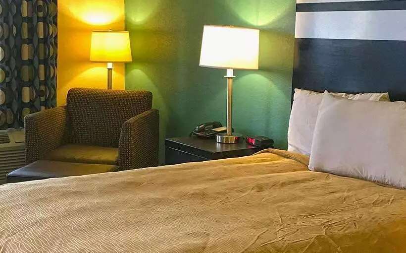 ホテル Guesthouse Inn Dothan