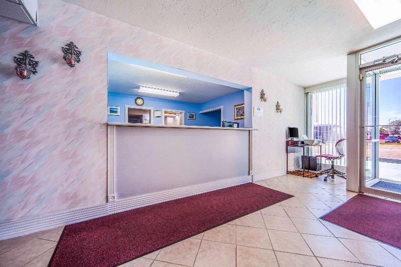 酒店 Hospitality Inn