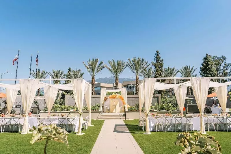 호텔 Le Méridien Pasadena Arcadia