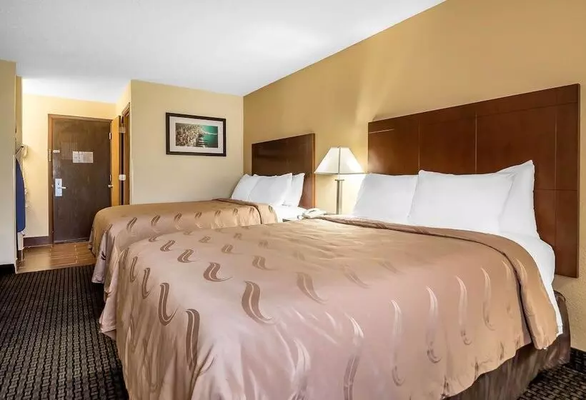 فندق Quality Inn Janesville North