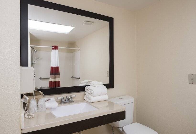 Szálloda Red Roof Inn Plus+ & Suites Opelika