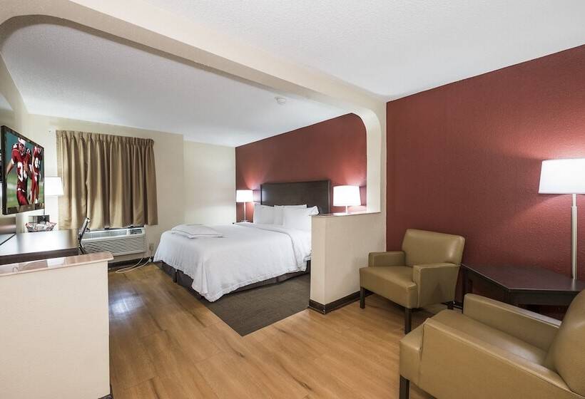 Szálloda Red Roof Inn Plus+ & Suites Opelika