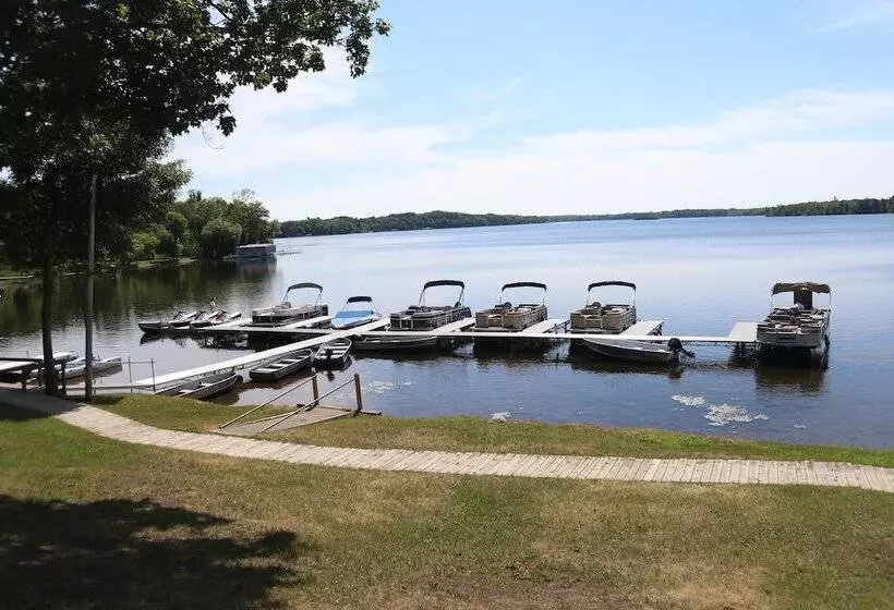 ホテル Ruttger S Bay Lake Resort