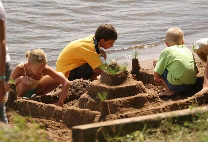 ホテル Ruttger S Bay Lake Resort