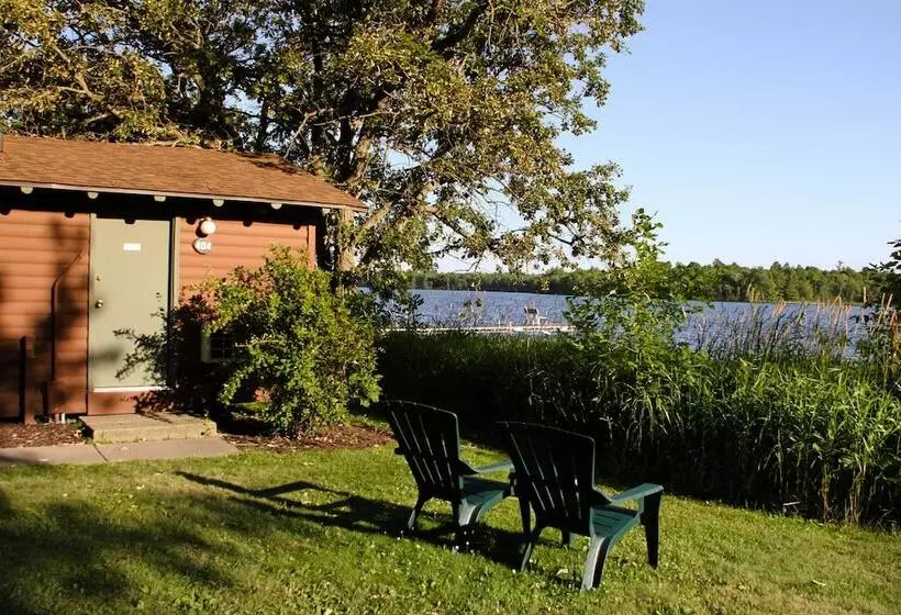 ホテル Ruttger S Bay Lake Resort