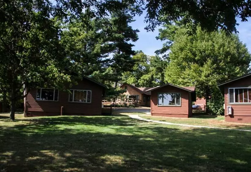 ホテル Ruttger S Bay Lake Resort