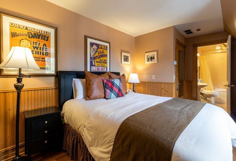 ホテル Saddleback Inn At Lake Arrowhead