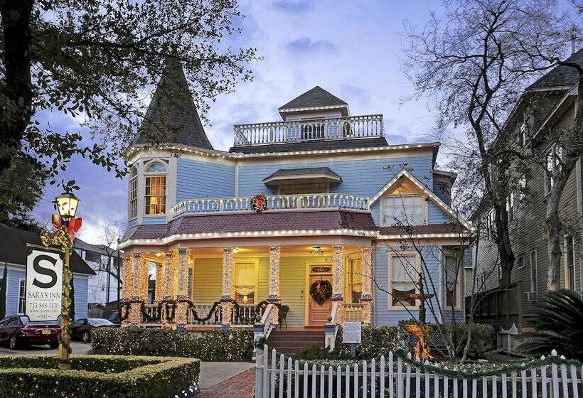 בית מלון כפרי Sara's Inn On The Boulevard