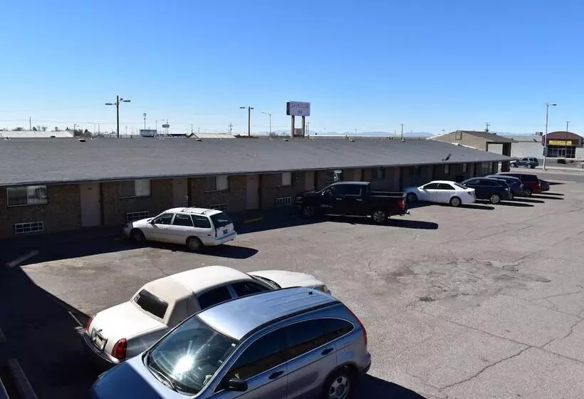 هتل Satellite Inn