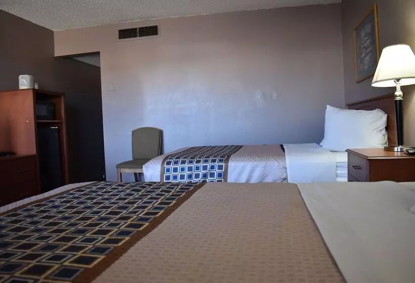 هتل Satellite Inn