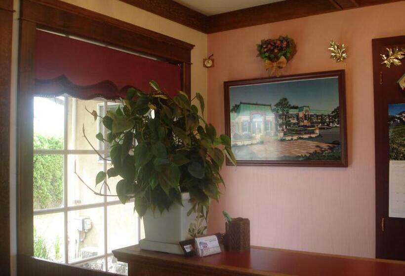 Hotel Sequim West Inn