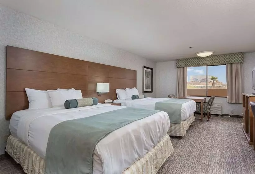 Shilo Inn Hotel & Suites Yuma