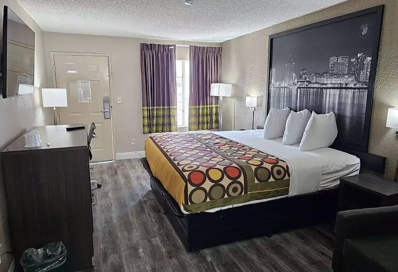 ホテル Super 8 By Wyndham Metairie