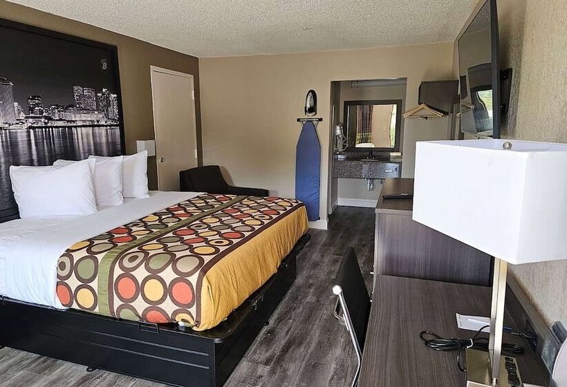 호텔 Super 8 By Wyndham Metairie