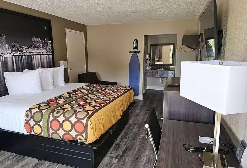 ホテル Super 8 By Wyndham Metairie