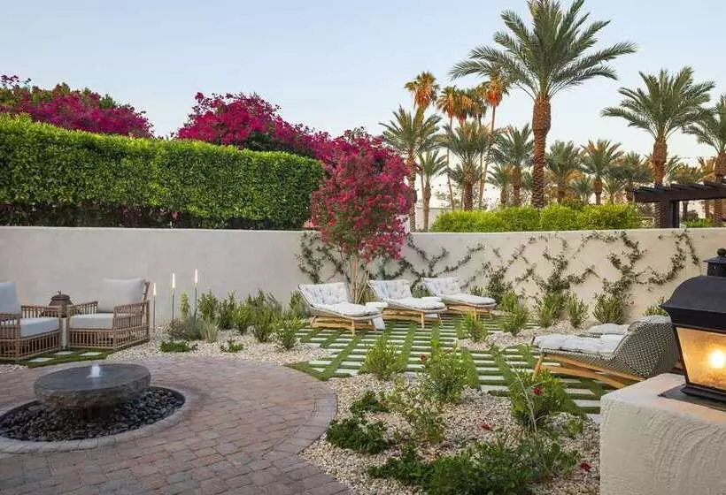 The Scottsdale Resort & Spa, Curio Collection By Hilton