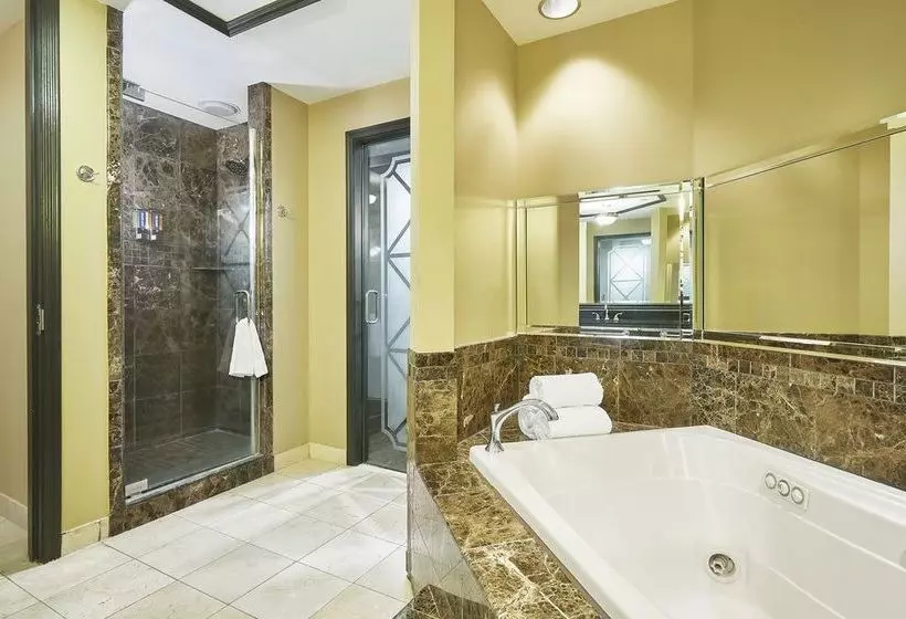 Tunica Roadhouse Casino & Hotel