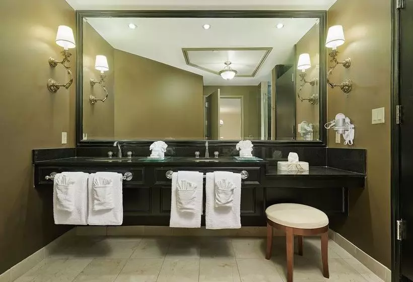 Tunica Roadhouse Casino & Hotel