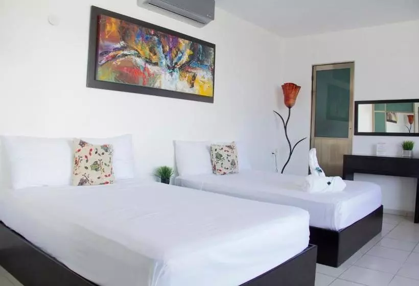 Arrecife Apartments