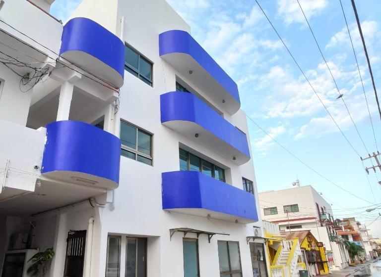 Arrecife Apartments